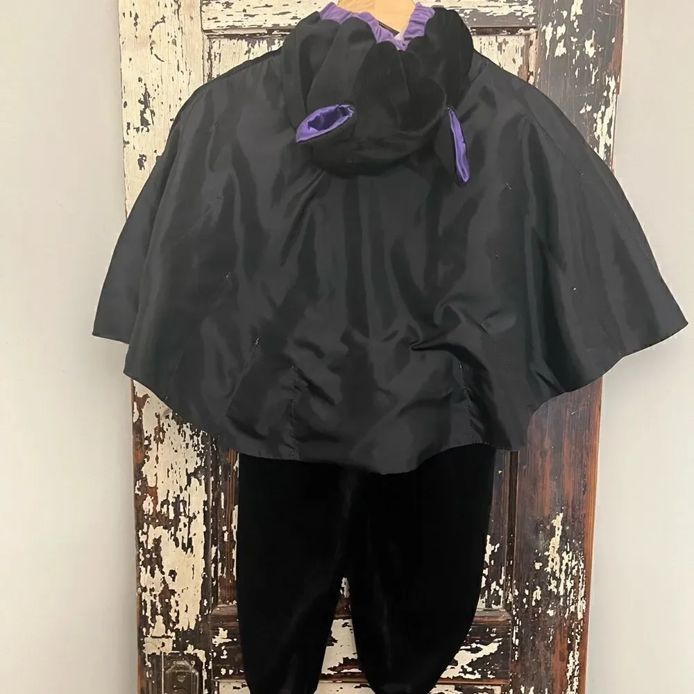 Vintage kids vampire bat w ears and cape velour Halloween costume. 12-18 mos